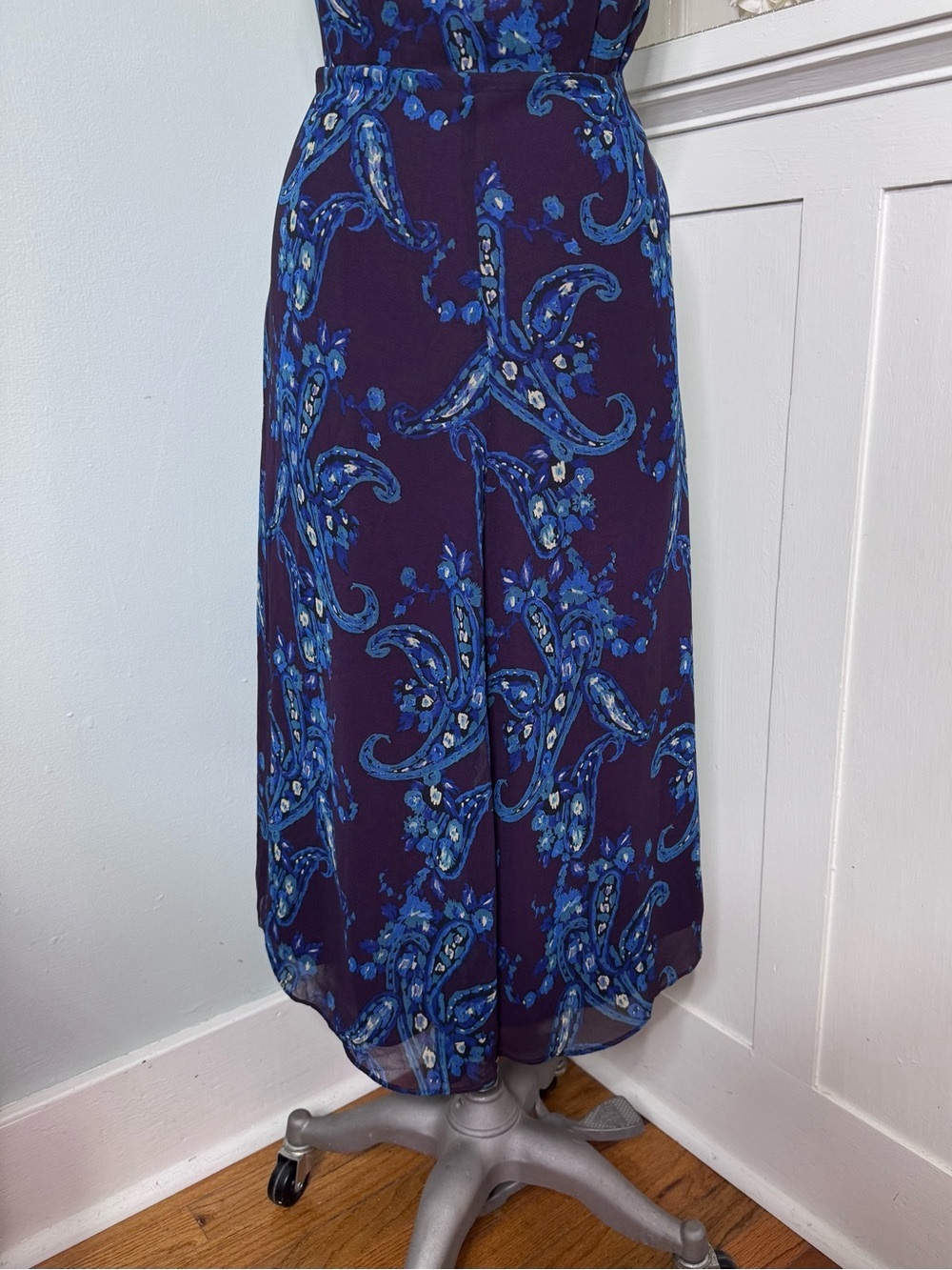 CAbi Treasure Dress Style 3461 Paisley Floral Chiffon Midi Dress Size 12 - Picture 8 of 12